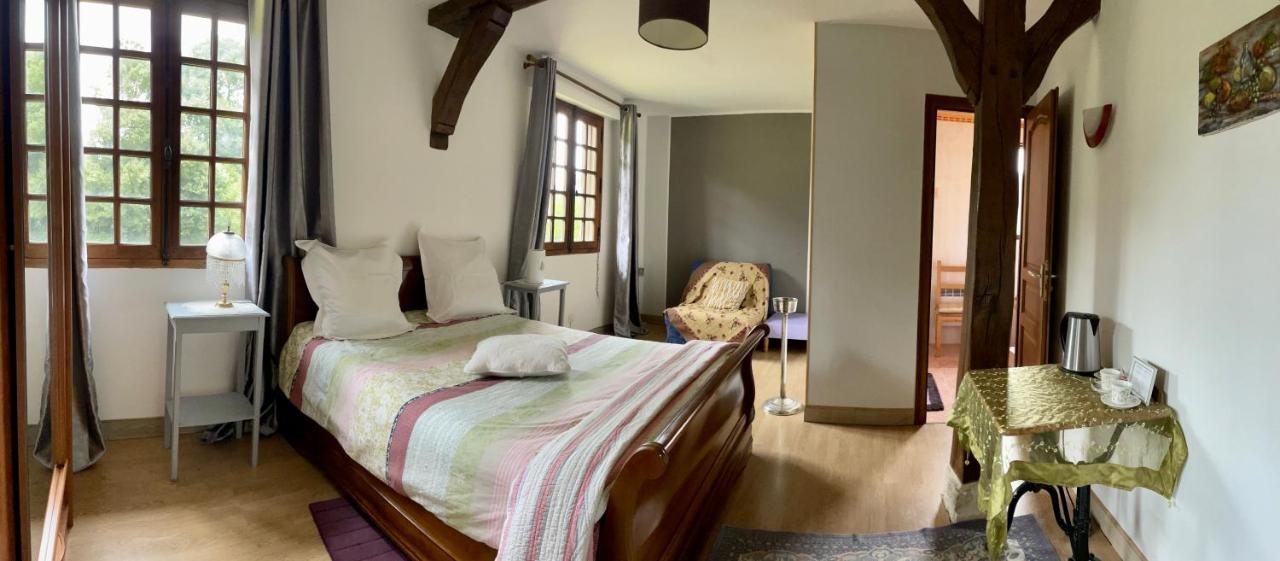 לינה וארוחת בוקר Saint-Étienne-la-Thillaye Manoir Melphil מראה חיצוני תמונה